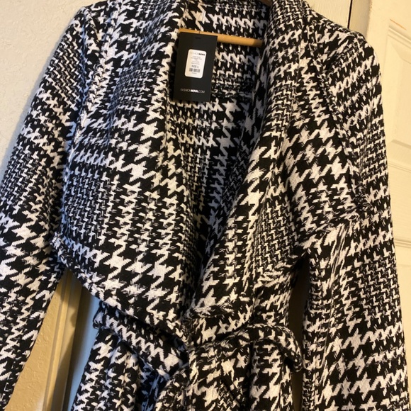 Coat - Picture 2 of 2